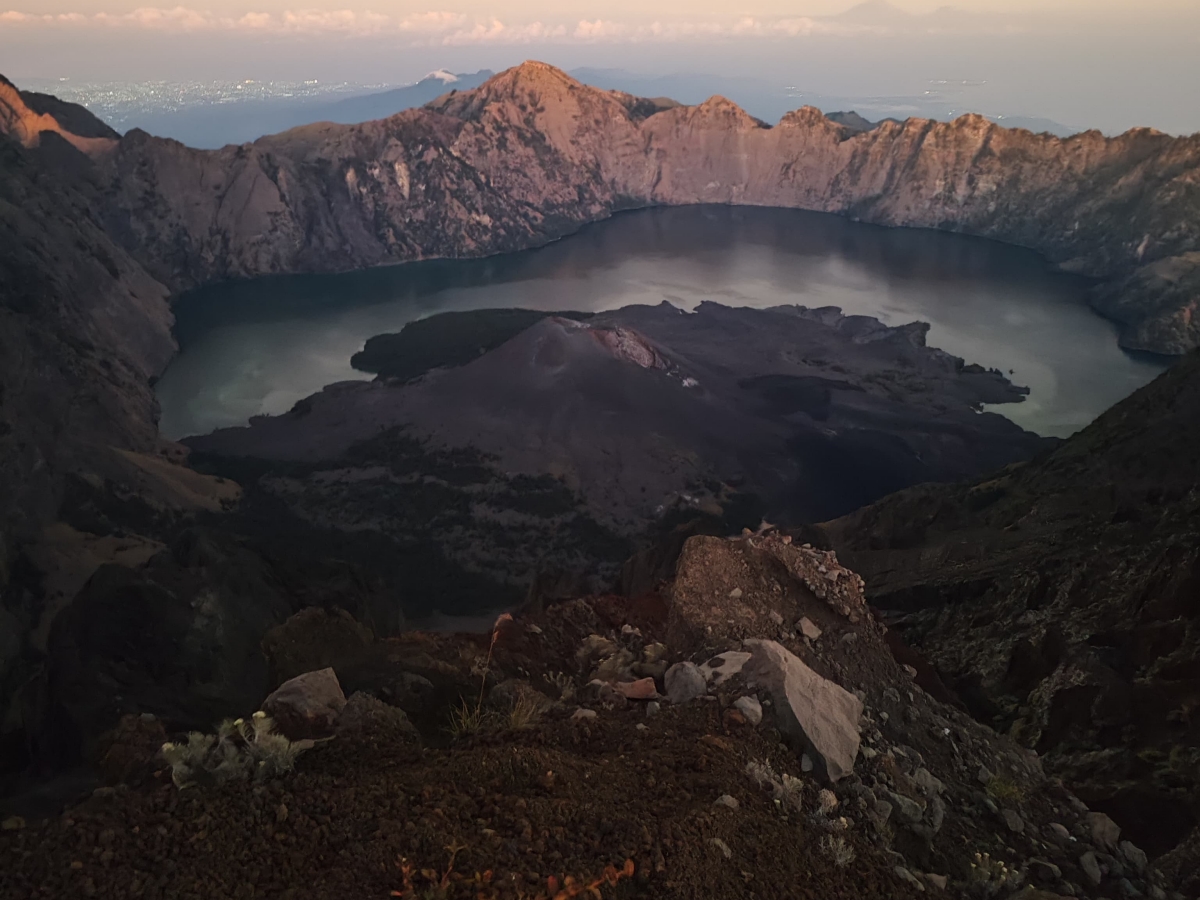 Top Rinjani